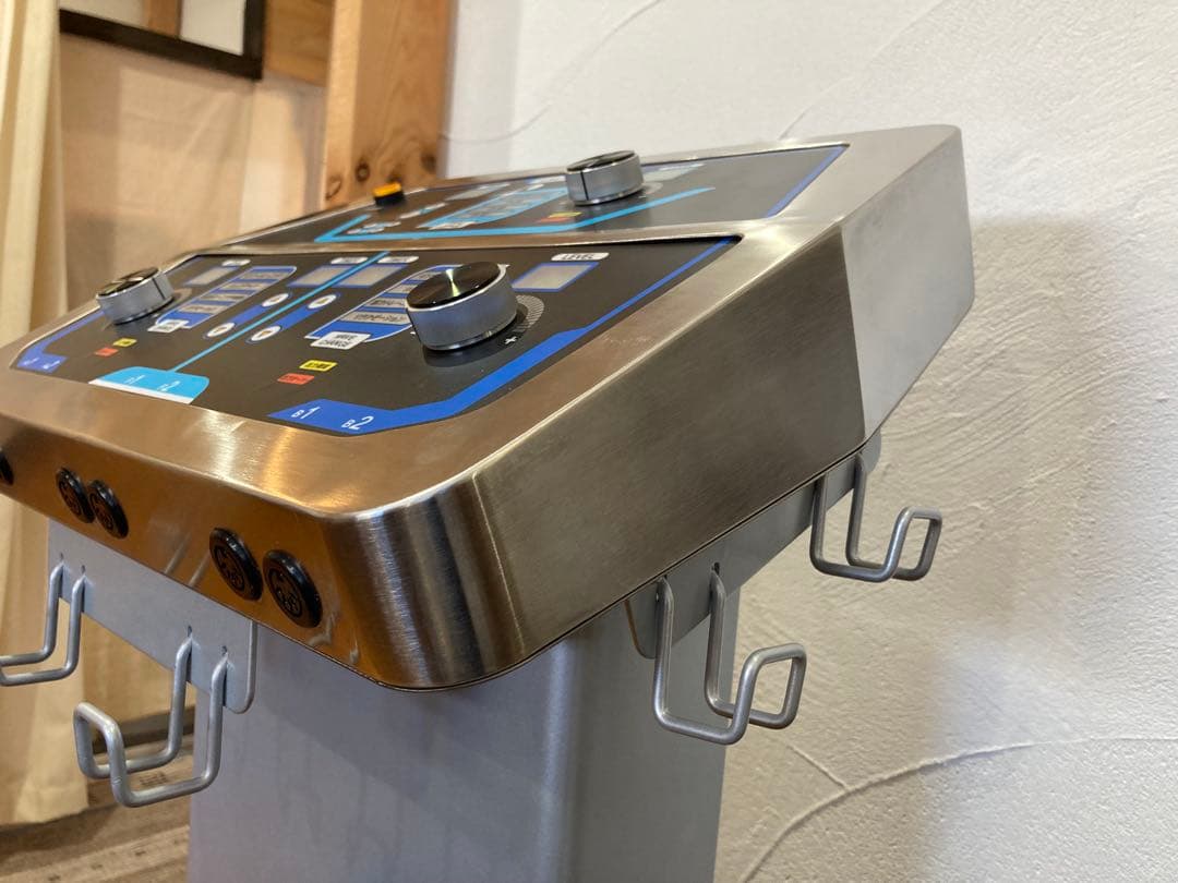 楽トレ　高周波EMS（エクスケアプロ3）EXCAREPRO3