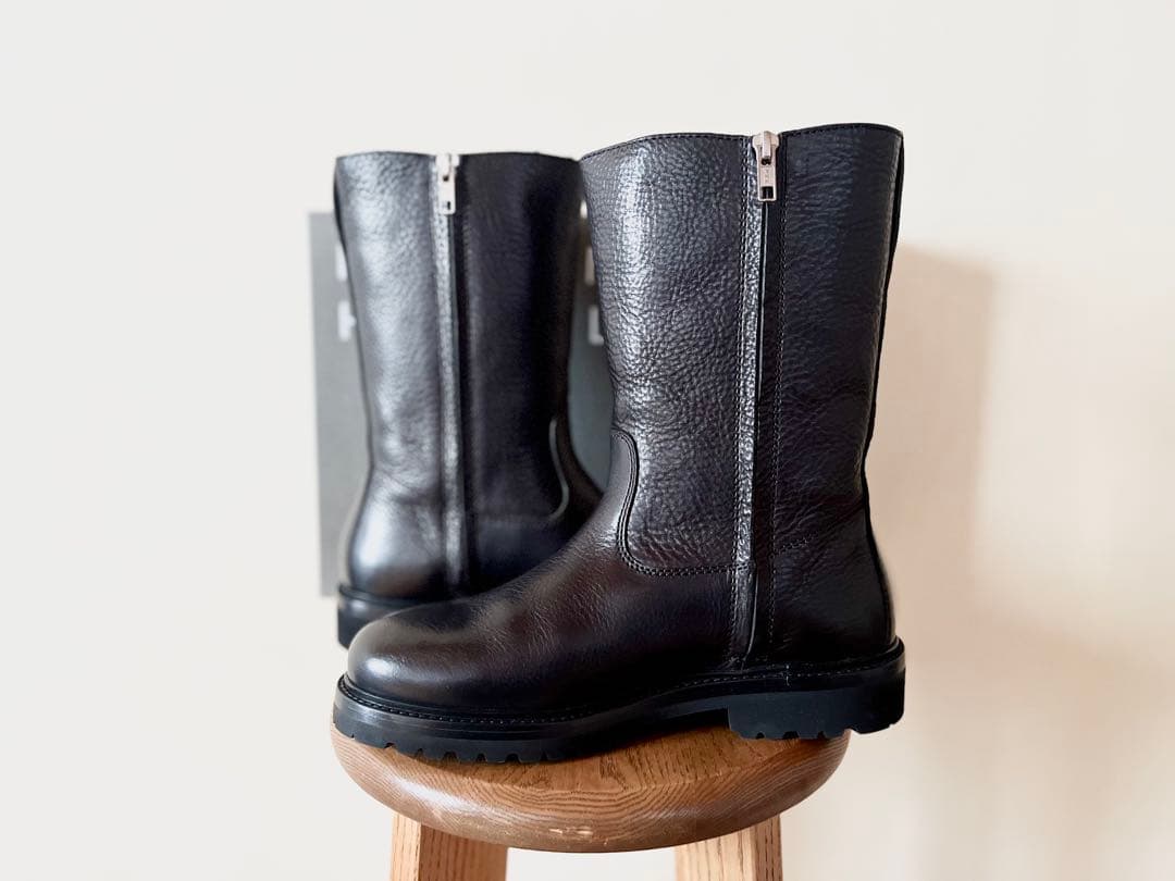 新品未使用 2024完売 マーガレットハウエル レザージップアップブーツ 20万