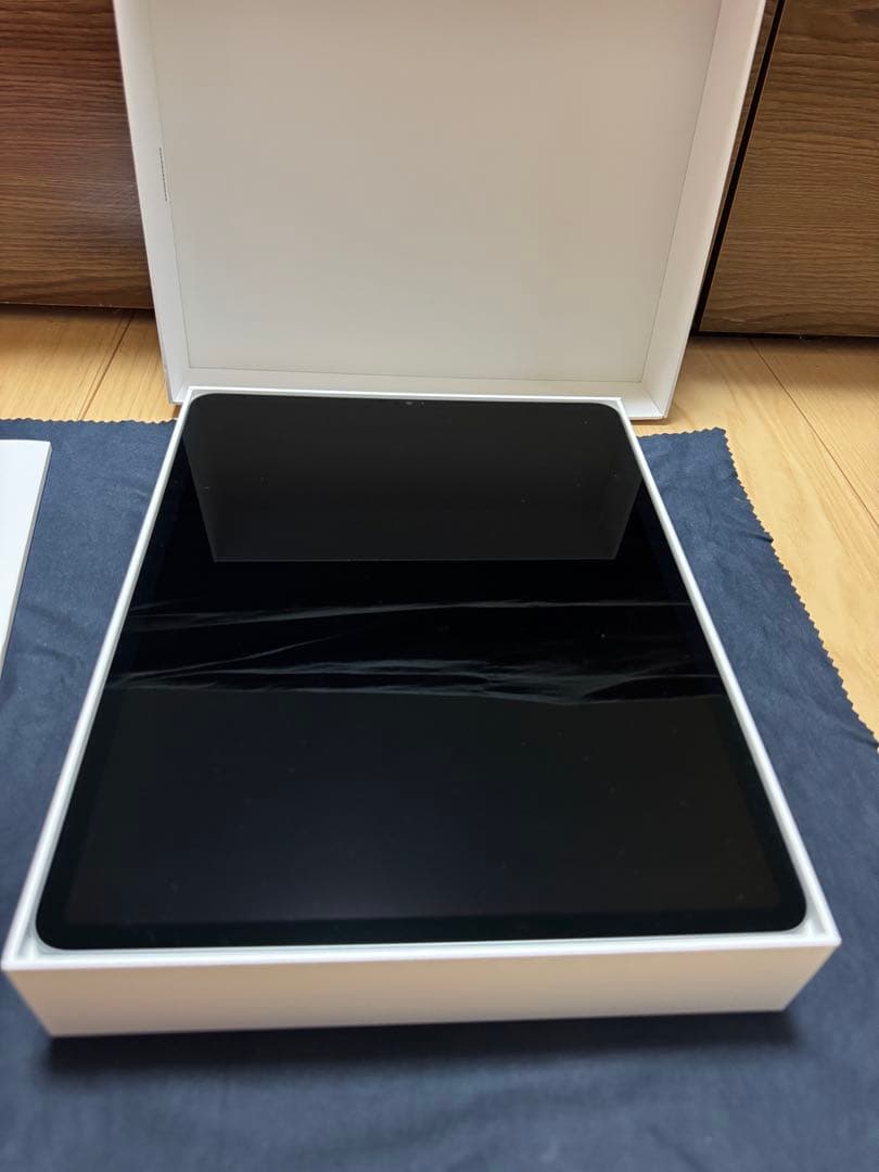 iPad Pro 12.9インチ (第5世代) + ApplePencil