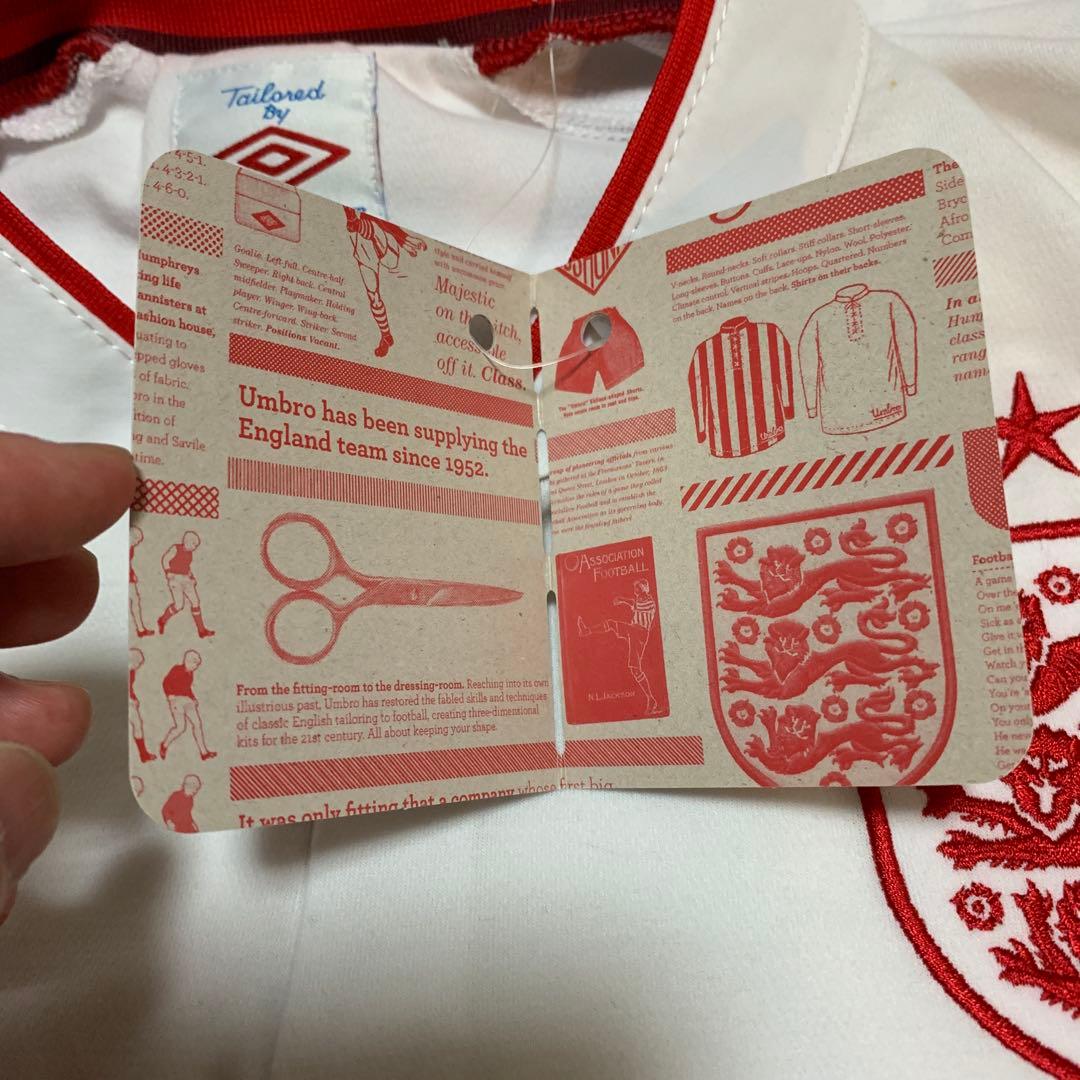 イングランド　サッカー選手　サイン　ユニフォーム