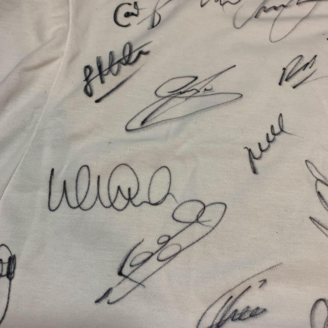 イングランド　サッカー選手　サイン　ユニフォーム