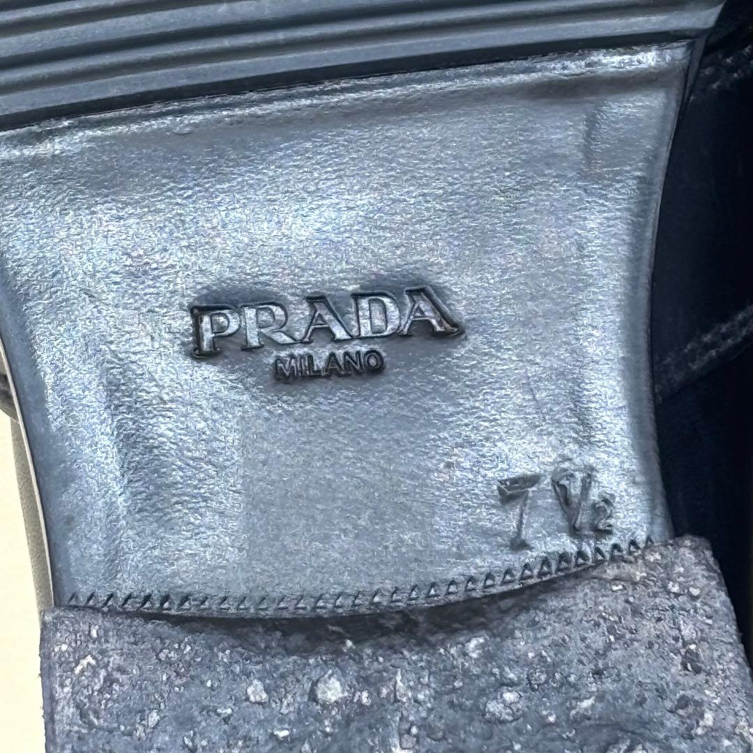 PRADA 黒 ローファー メンズ 7 1/2 レザー
