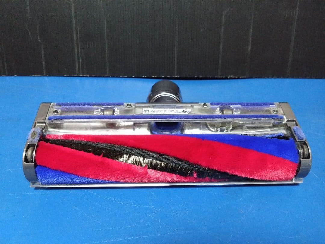 大人気モデル！dyson‼️デジタルスリムフィラフィ SV18充電スタンド付き⑤