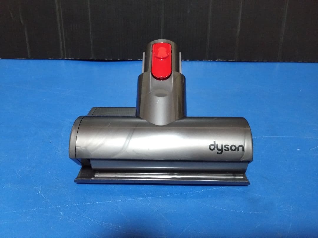 大人気モデル！dyson‼️デジタルスリムフィラフィ SV18充電スタンド付き⑤