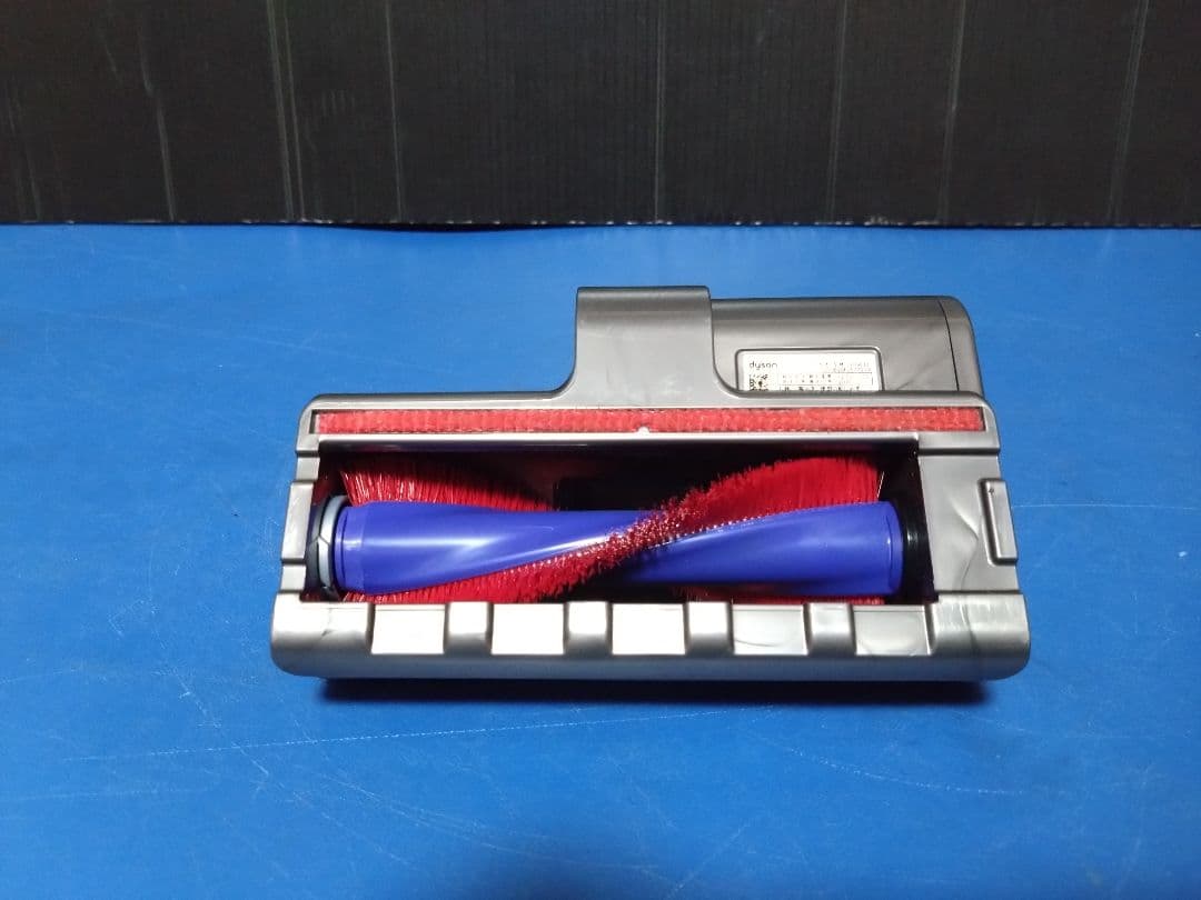 大人気モデル！dyson‼️デジタルスリムフィラフィ SV18充電スタンド付き⑤