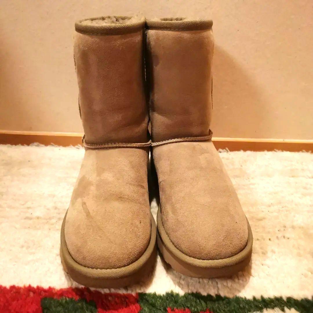 UGG ムートンブーツ ベージュ　ショート