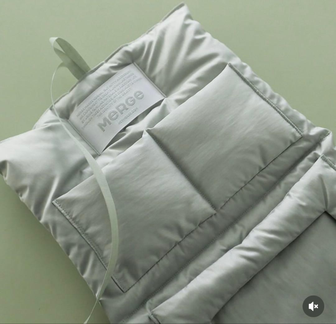 MERGE documents グリーン