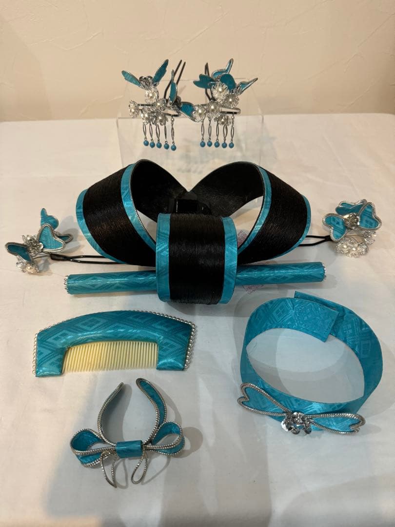 ダイゴロ　花嫁かつら・かんざし4点セット　専用ケース付き