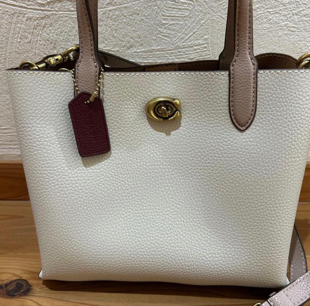 COACH ショルダーバッグ ウィロウ トート 24　チョーク