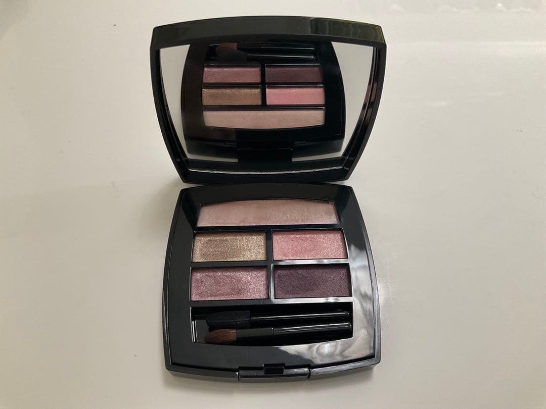CHANEL LES BEIGESアイシャドウパレット LIGHT★未使用に近い