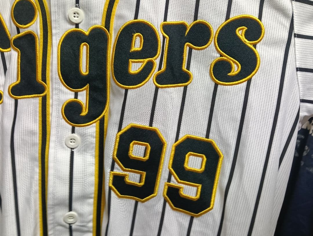 激レア！ 阪神タイガース ホームユニフォーム ミズノ製 ／#99 ナバーロ／L