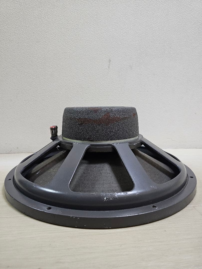 スピーカー・ウーファー JBL 2205C