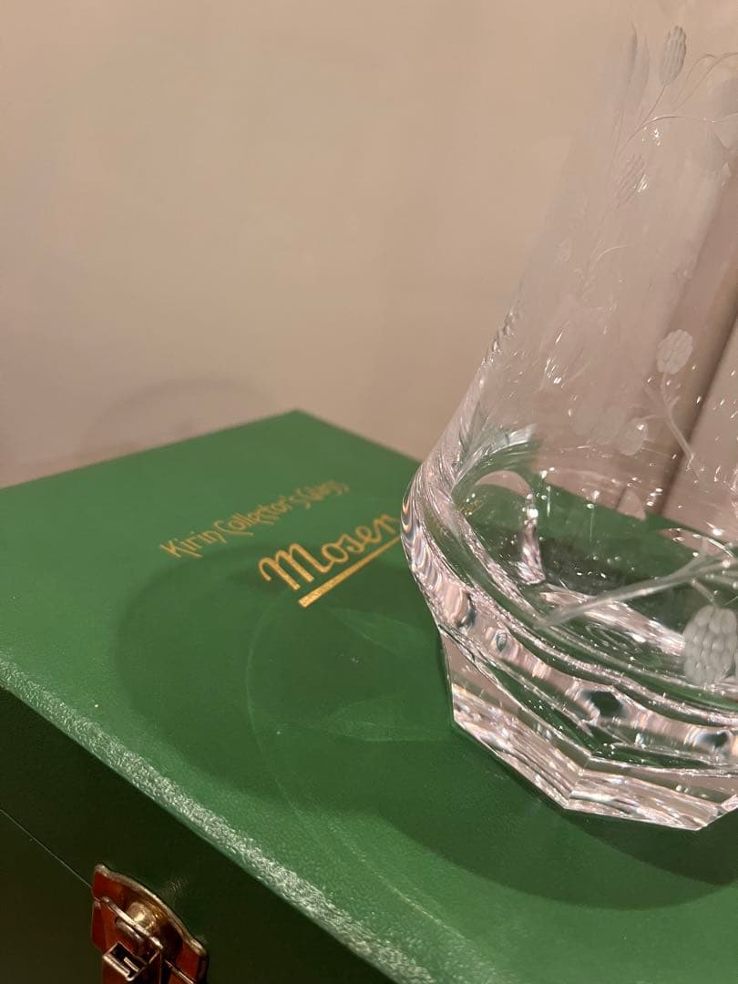 Moserキリンコレクターズ1985年チェコ 金彩