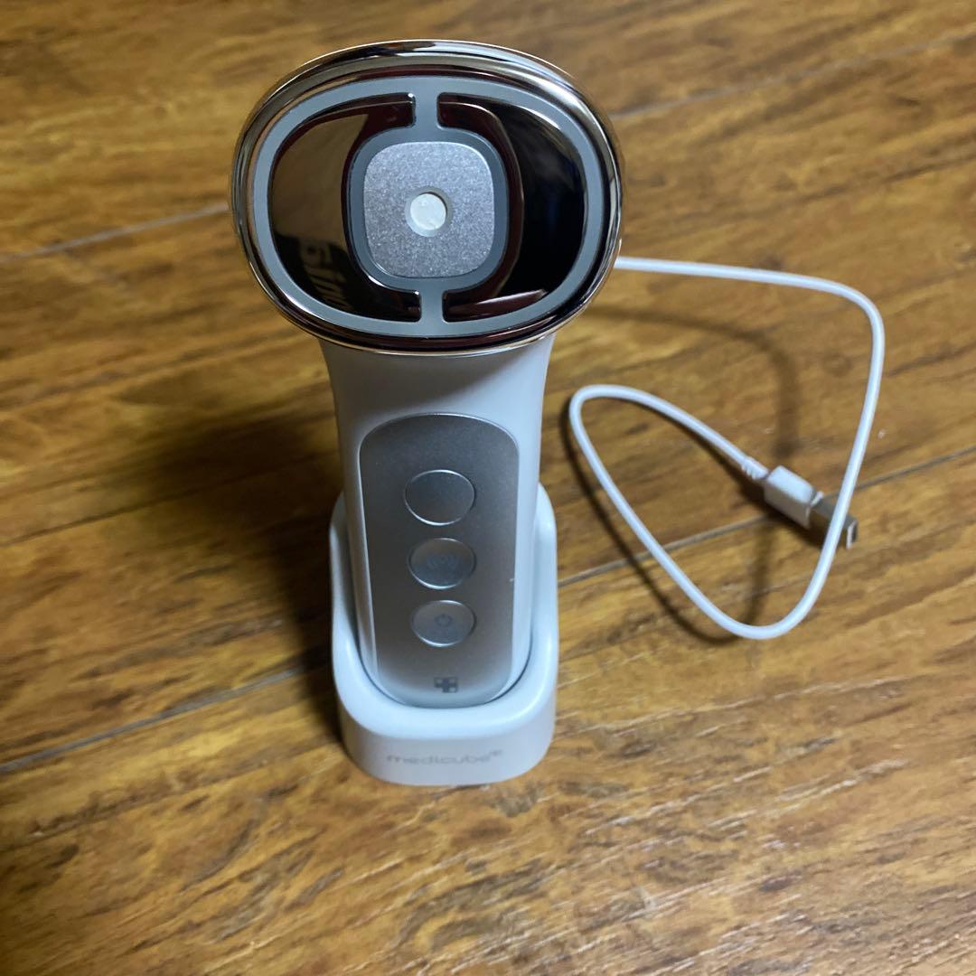 AGE-R ussera deep shot 美顔器