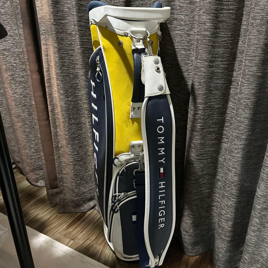 トミーヒルフィガースタンド付ゴルフキャディバッグ 黄色✖️紺色 使用感有のため激安