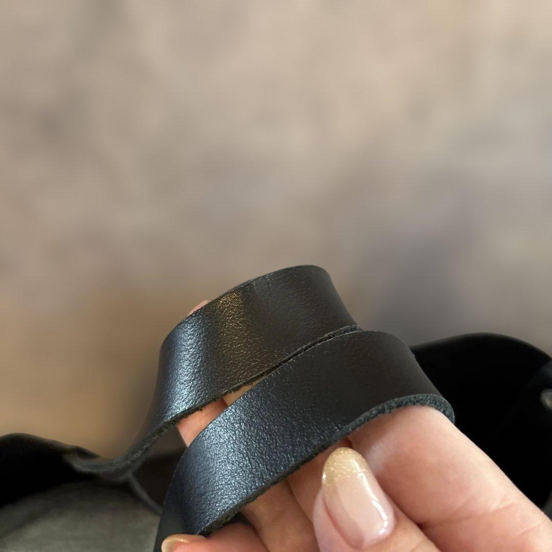 ribbonb 黒レザーバスケットのトートバッグ