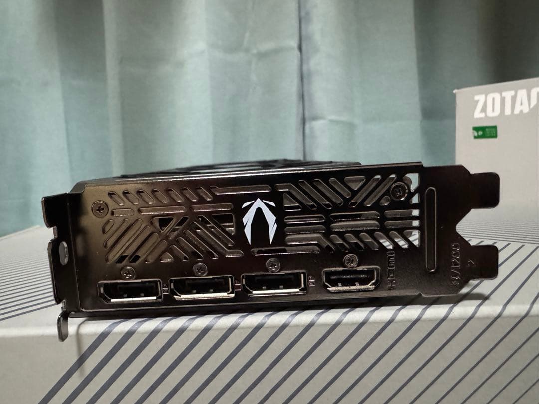 グラフィックボード・グラボ・ビデオカード ZOTAC GEFORCE RTX 5070 12GB