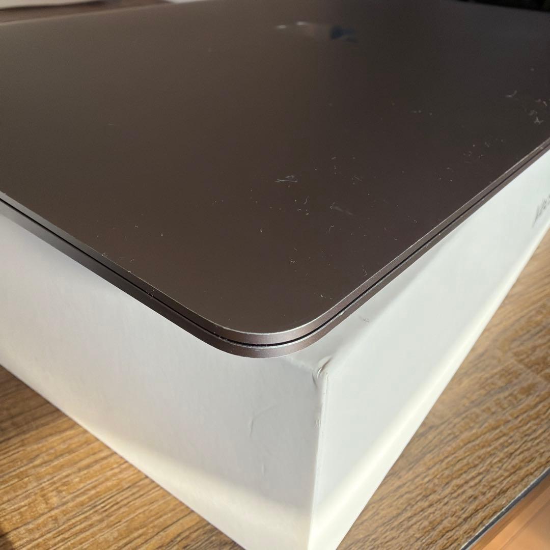 MacBook Air M1メモリ8GB