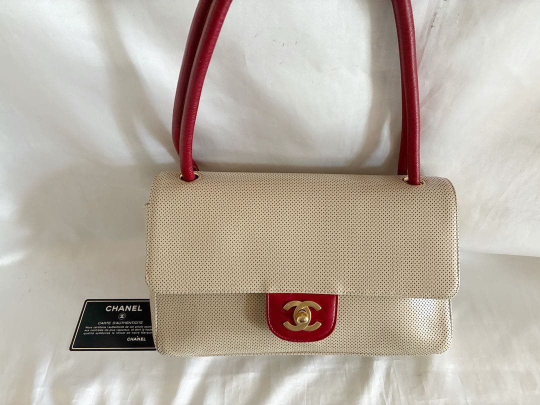 にこにこ 様♡CHANEL バイカラー　レザーショルダーバッグ