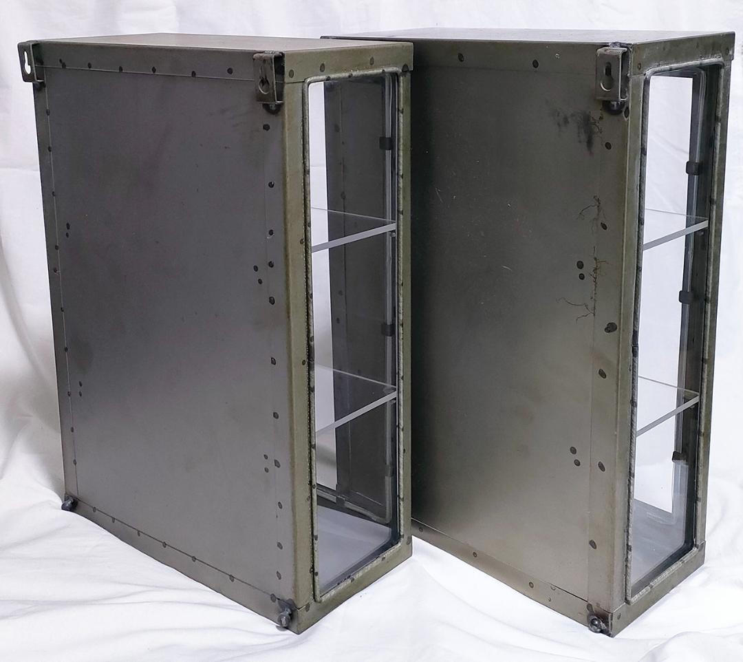 スチールショーケース 2セット　ディスプレイ　棚　ヴィンテージ　アンティーク