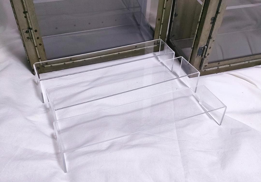 スチールショーケース 2セット　ディスプレイ　棚　ヴィンテージ　アンティーク