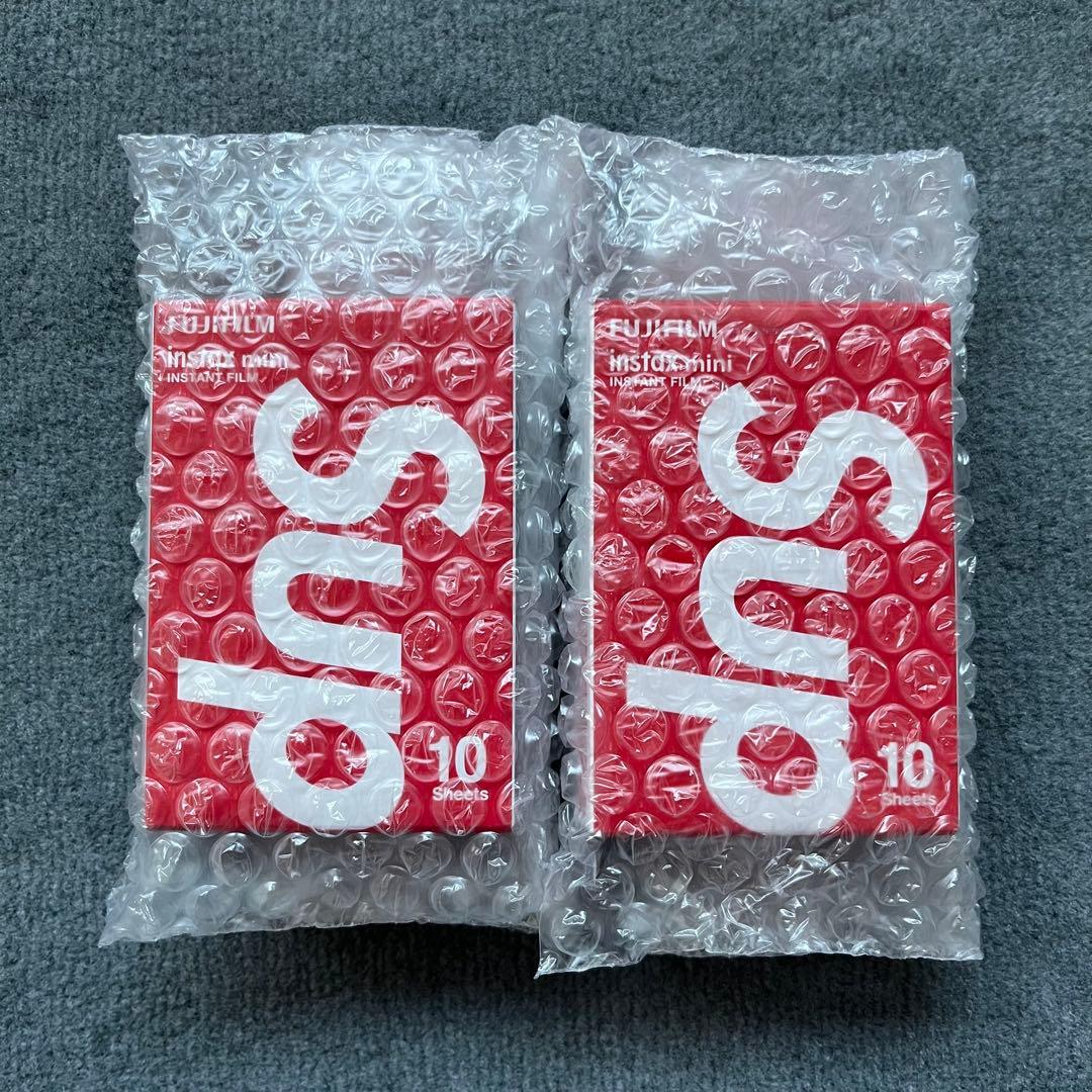 Supreme instax mini インスタントフィルム