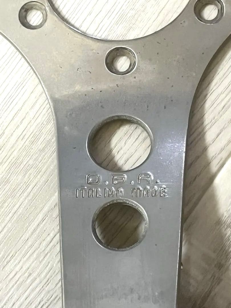 OBAステアリング　希少丸穴 ウッドハンドル