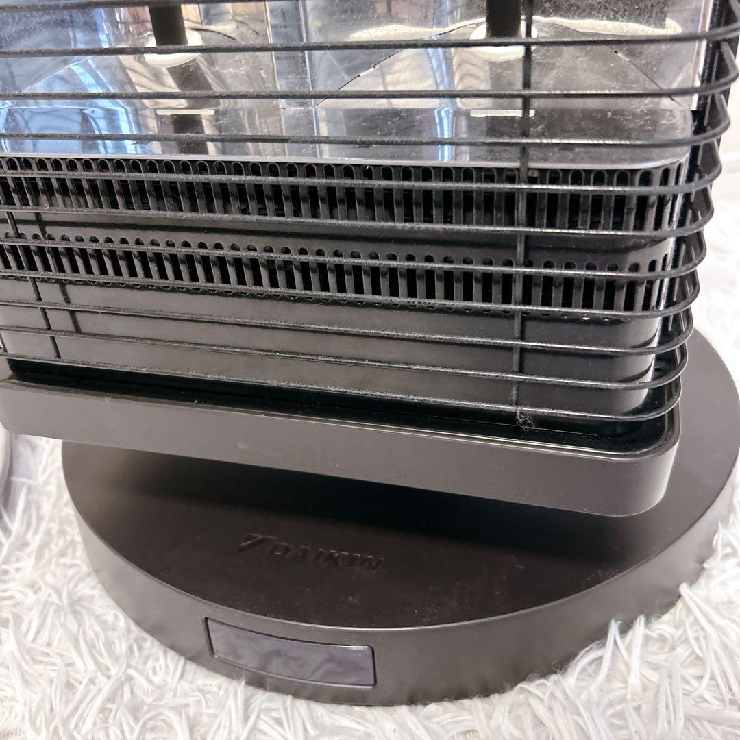 【美品】DAIKIN 遠赤外線暖房機 セラムヒート ERFT11YS-T