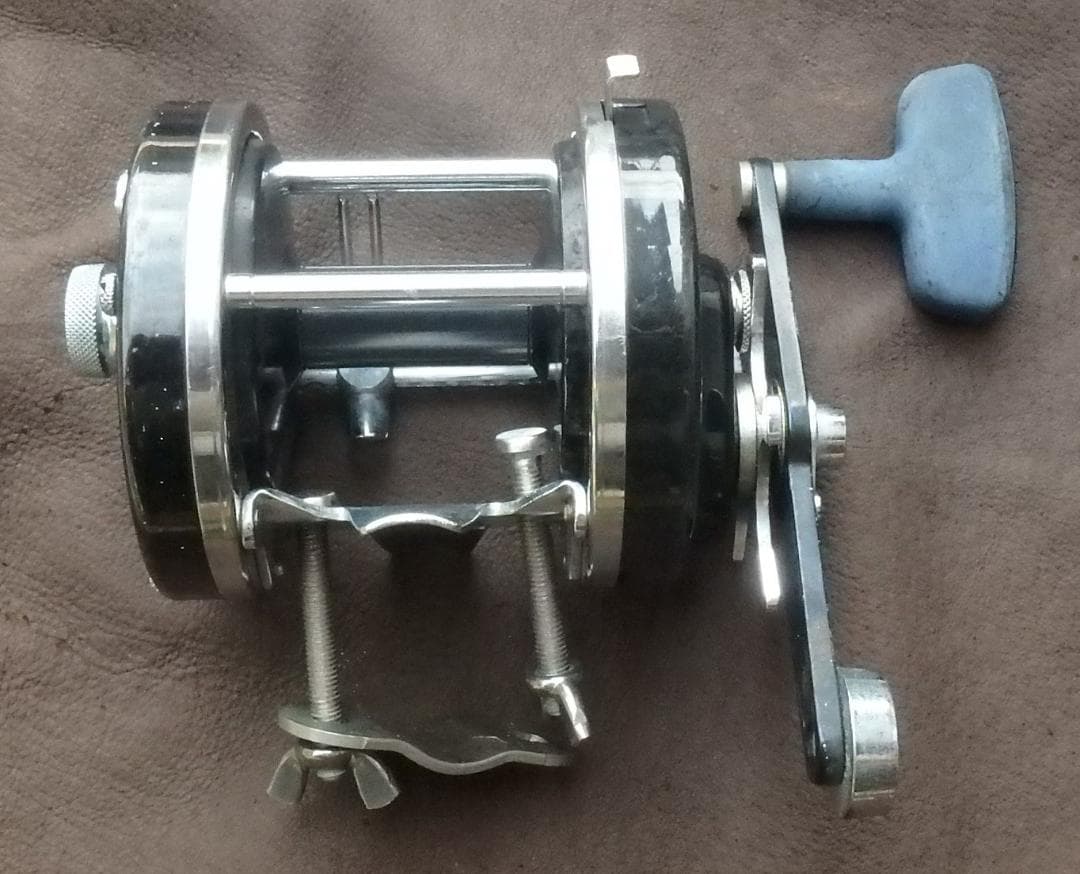 ABU Garcia 　アンバサダー9000CL