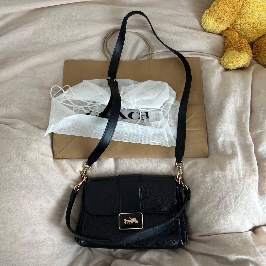 coach ショルダーバック 黒 アウトレット品 袋あり 美品