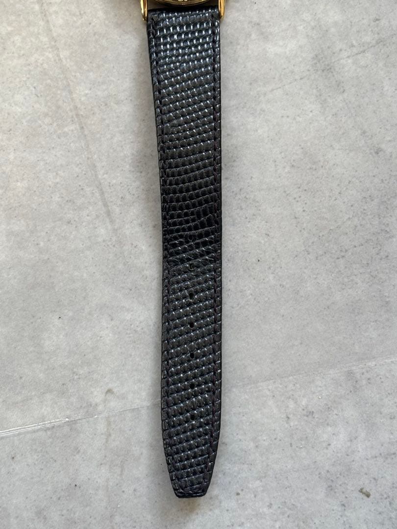 【稼働品】GUCCI 3000Mレディース 時計 ブラック/ゴールド