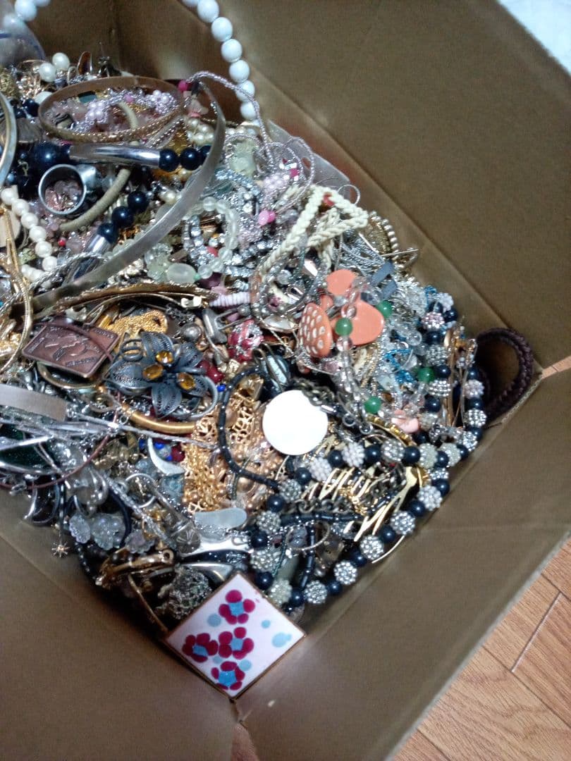 アクセサリーセットまとめ売り ５kg