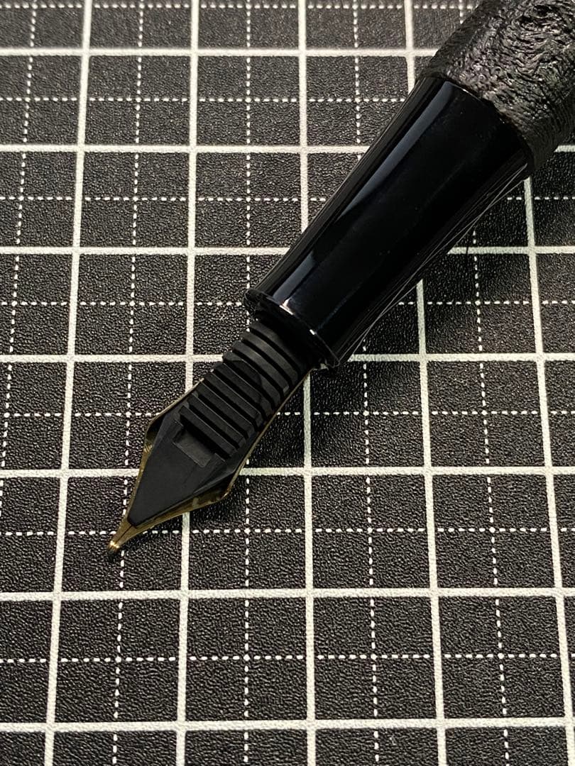 PLATINUM #3776 ブライヤーシェル　万年筆　字幅M