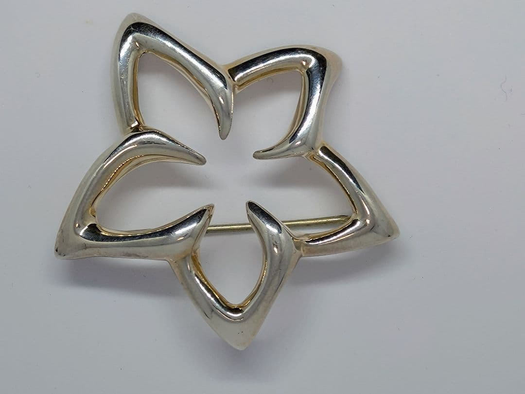 ティファニー ブローチ フラワーモチーフ プルメリア 1996 シルバー 925