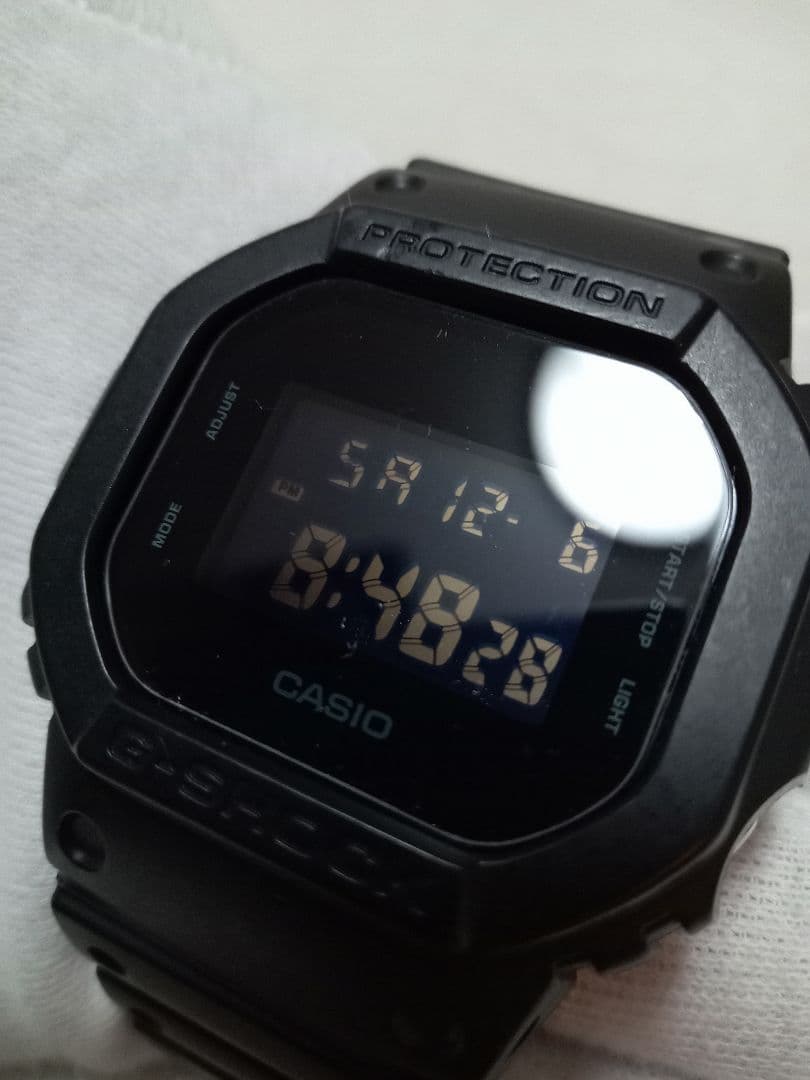 G-SHOCK　DW-5600BB　ブラック　9Hガラスフィルム装備　美品