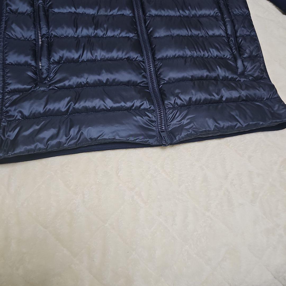 Herno ネイビー フード付きダウンジャケット