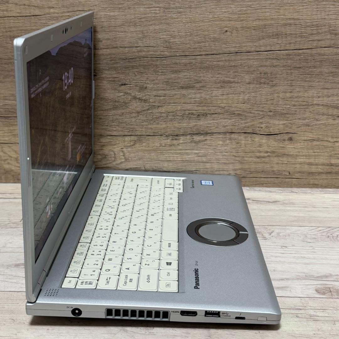 コスパ良好! dynabook G83/HU 第11世代Core i5 16GB