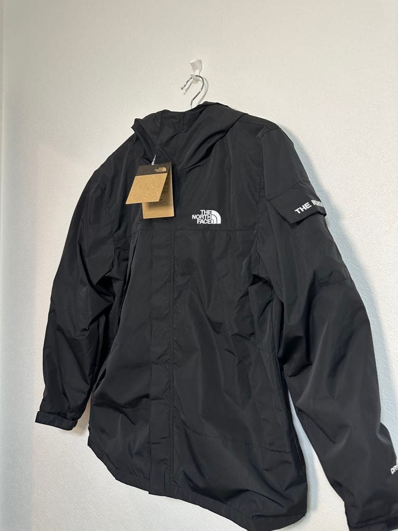新品未使用　THE NORTH FACE ブラックジャケット130cm
