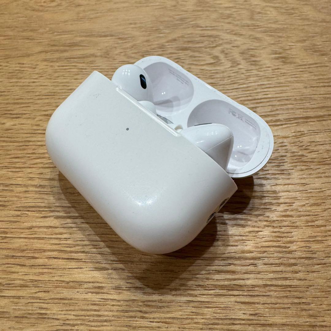 AirPods Pro 第2世代 Lightning端子 本体 ケース