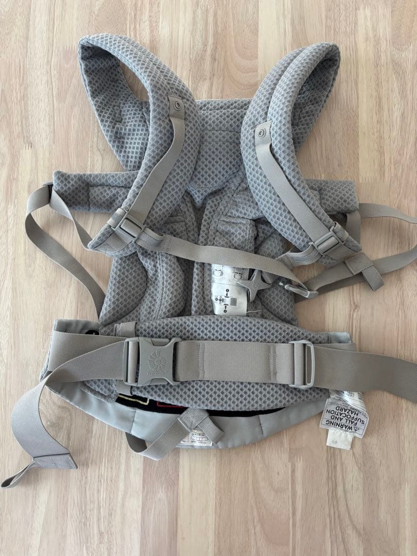 エルゴベビー グレー オムニブリーズ　抱っこ紐