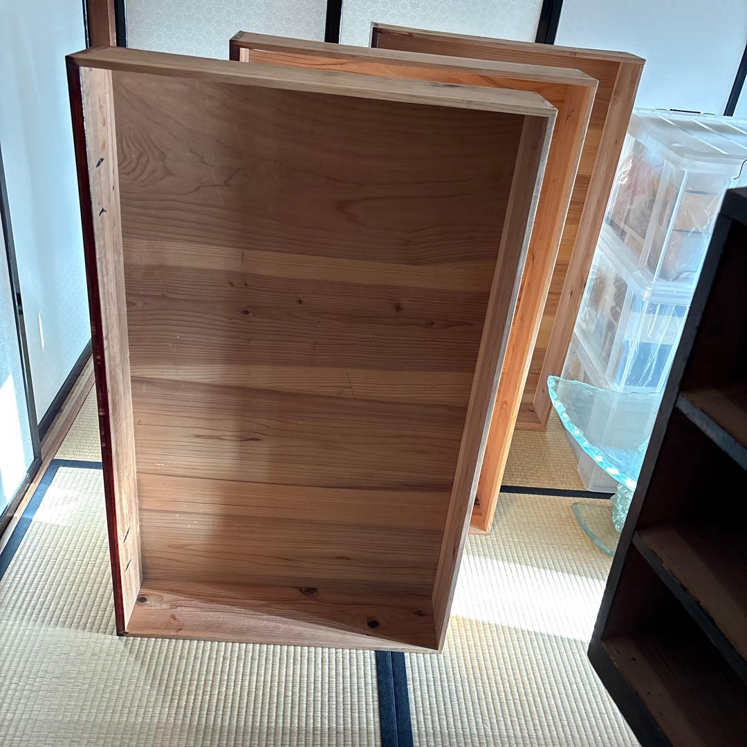 アンティーク　飴色のツヤ美しいシンプル和箪笥　たっぷり収納