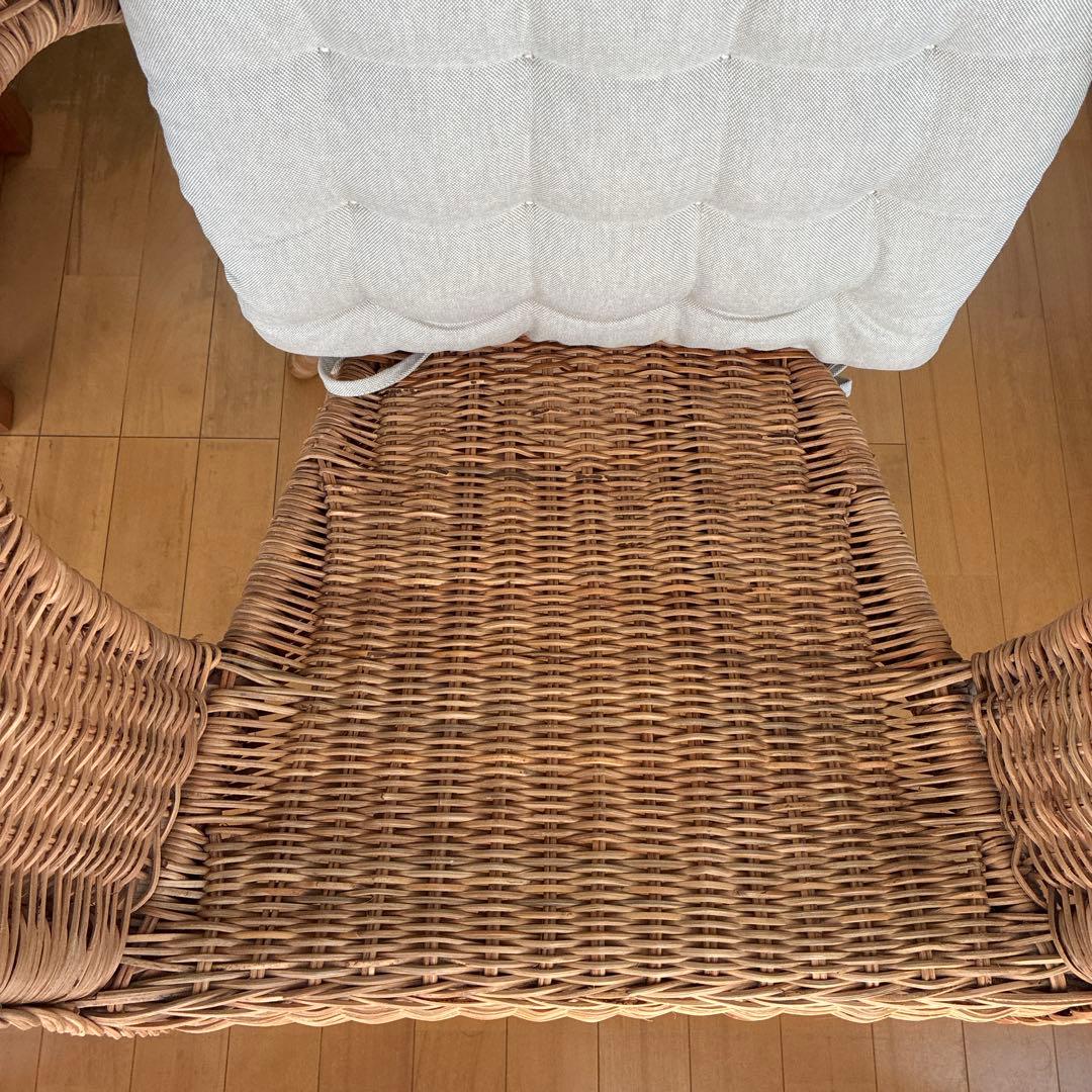 IKEA イケア　AGEN ラタンチェア　籐　椅子　クッション付