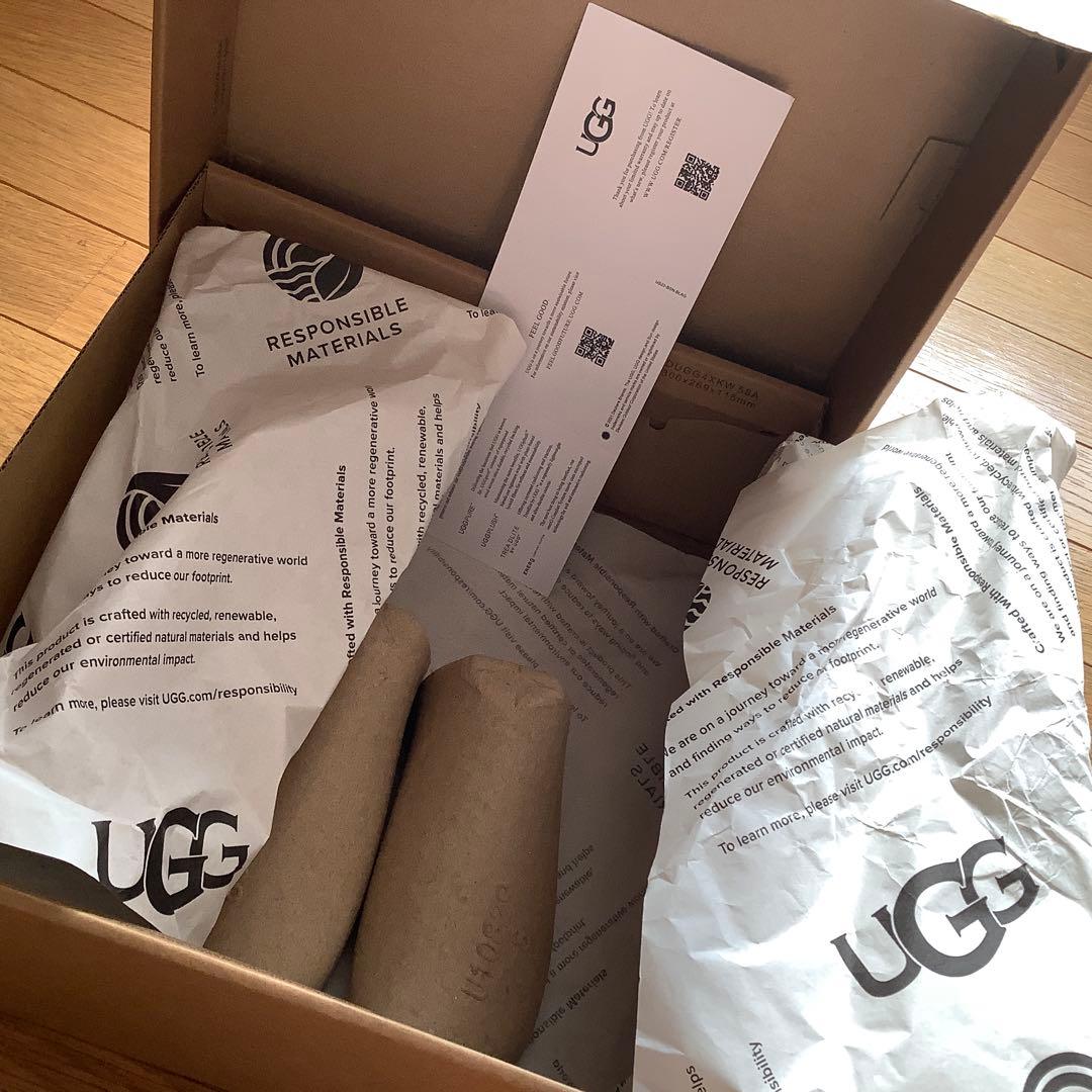 UGG ブラック ムートンブーツ ショート厚底