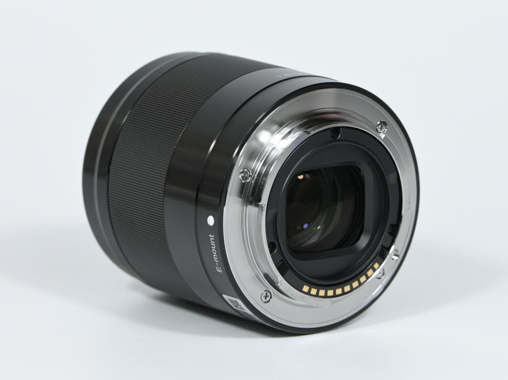 【超美品】 ソニー　SONY E 50mm F1.8 OSS SEL50F18