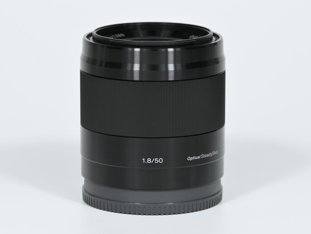 【超美品】 ソニー　SONY E 50mm F1.8 OSS SEL50F18