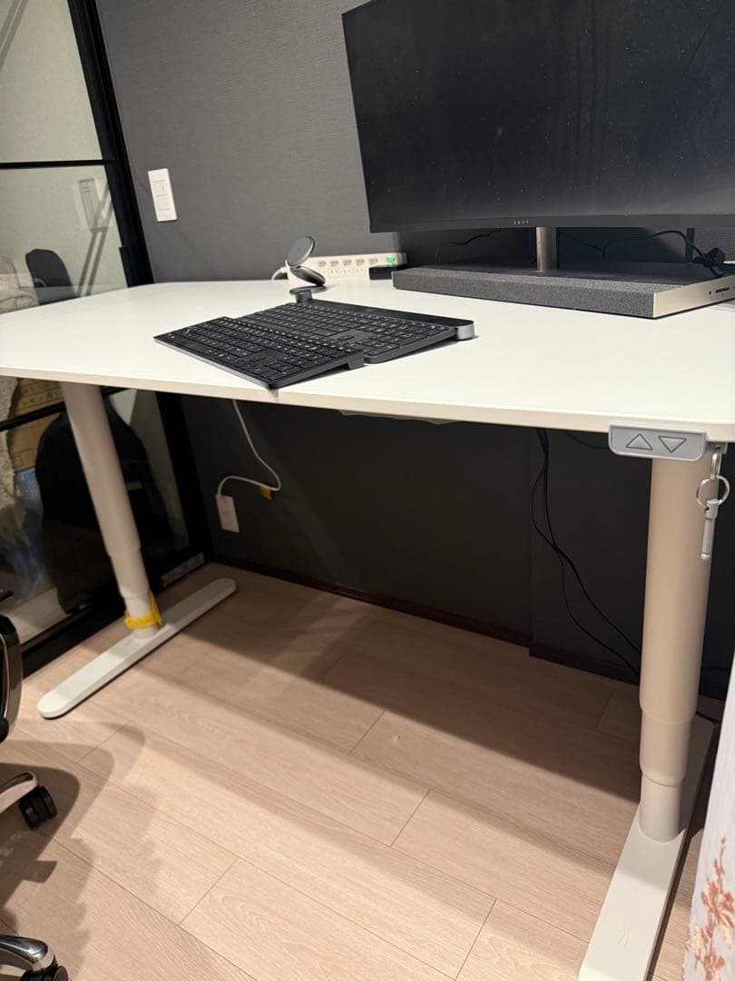 【イケヤ】IKEA BEKANT ベカント 電動昇降式デスク 160x80cm