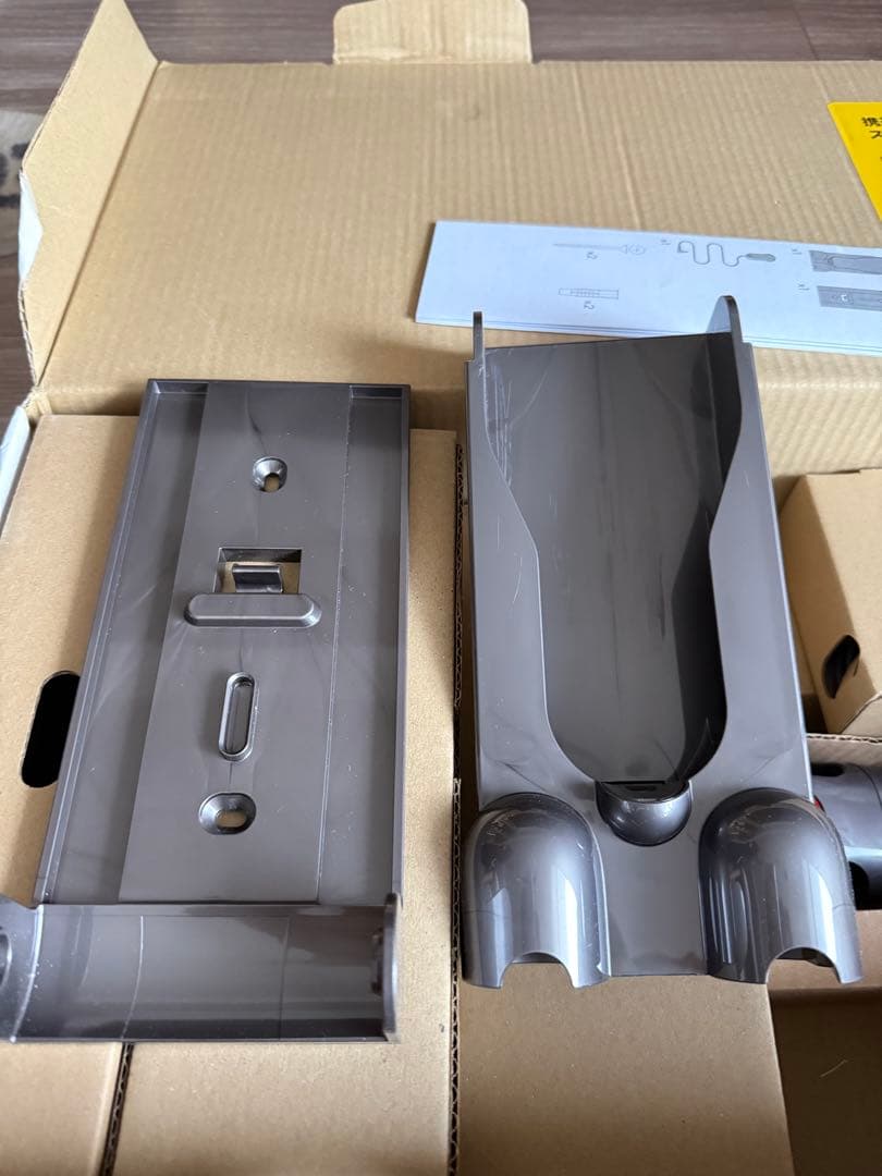 Dyson掃除機　ダイソン　V11 Fluffy Origin スタンド付き