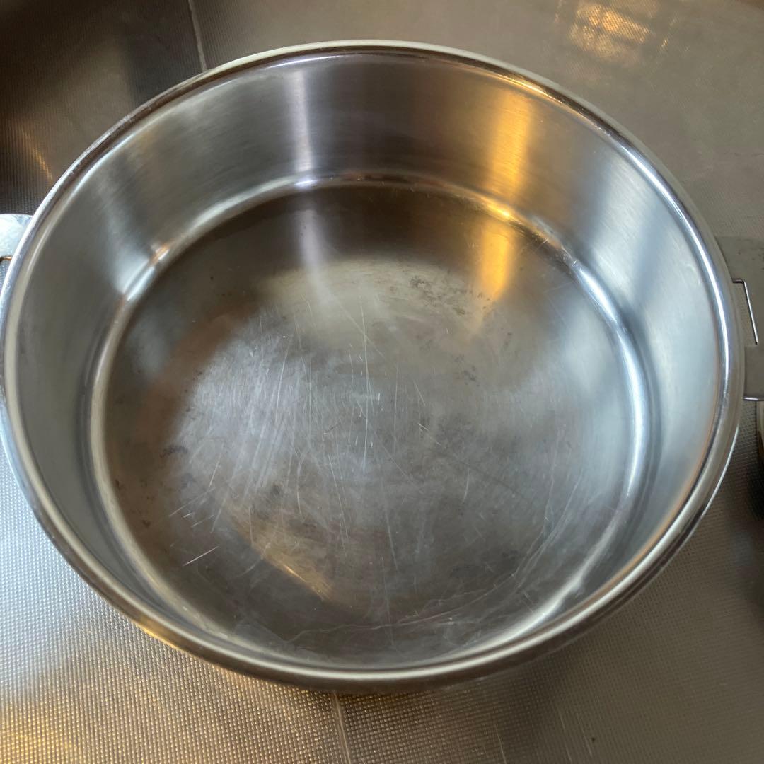 CRISTEL classique 両手鍋 2点セット 浅鍋 22cmのみ蓋つき