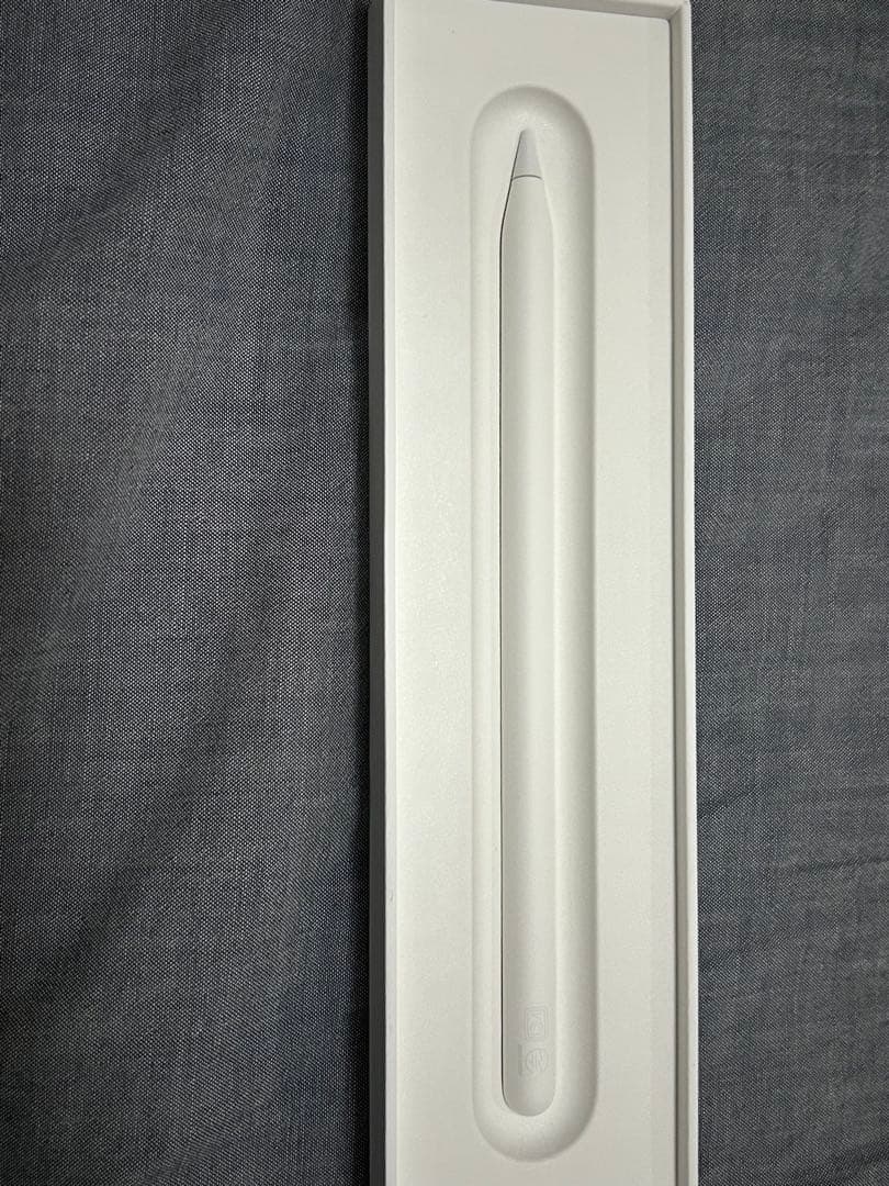 Apple Pencil Pro ホワイト