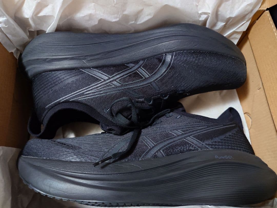 【試着のみ美品】アシックス ゲルニンバス27 28.5cm 黒 ランニング